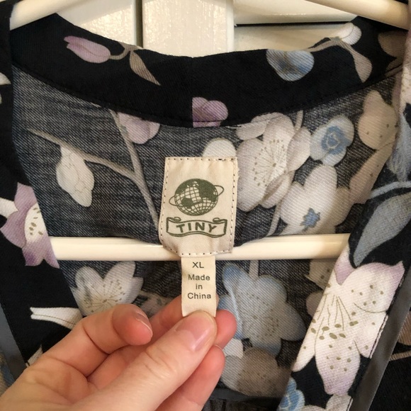 Anthropologie Tiny Cara Floral Blouse - Picture 7 of 10